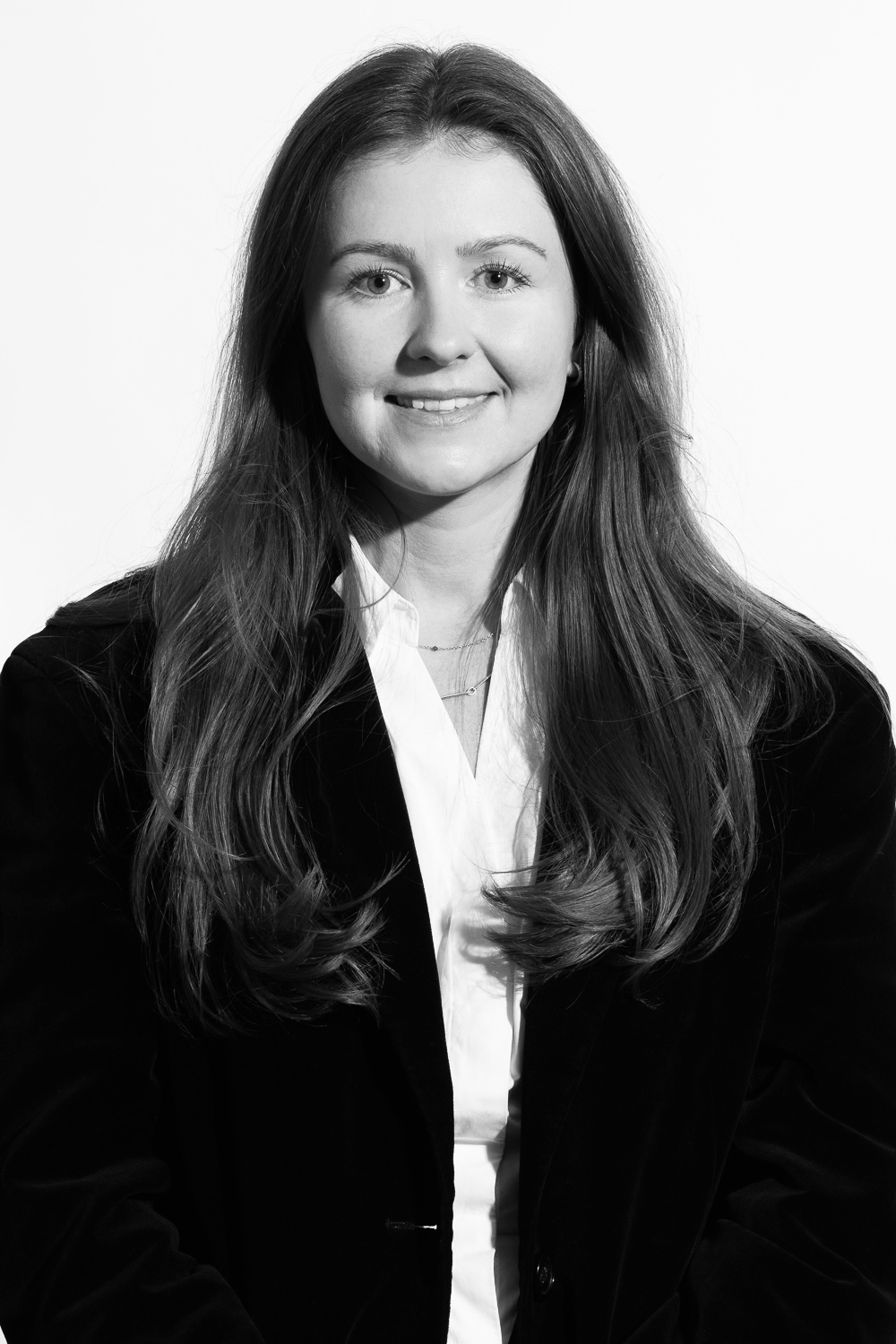 Amanda Huntzinger 6456 Svarrvit